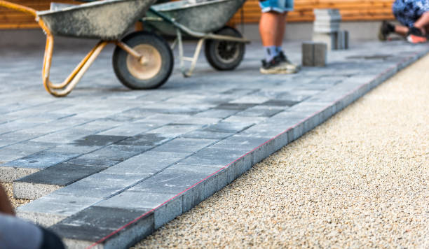 Trusted Almont, MI Driveway Pavers Experts